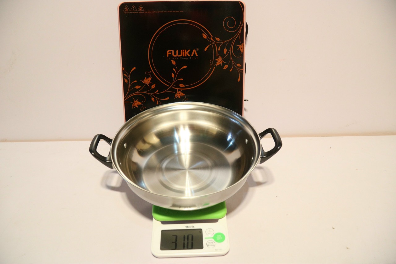 Bếp Điện Từ Đơn 2000W FUJIKA Kèm Nồi Lẩu Inox Nhiều Chức Năng Nấu Tiết Kiệm Điện Năng-Hàng Chính Hãng