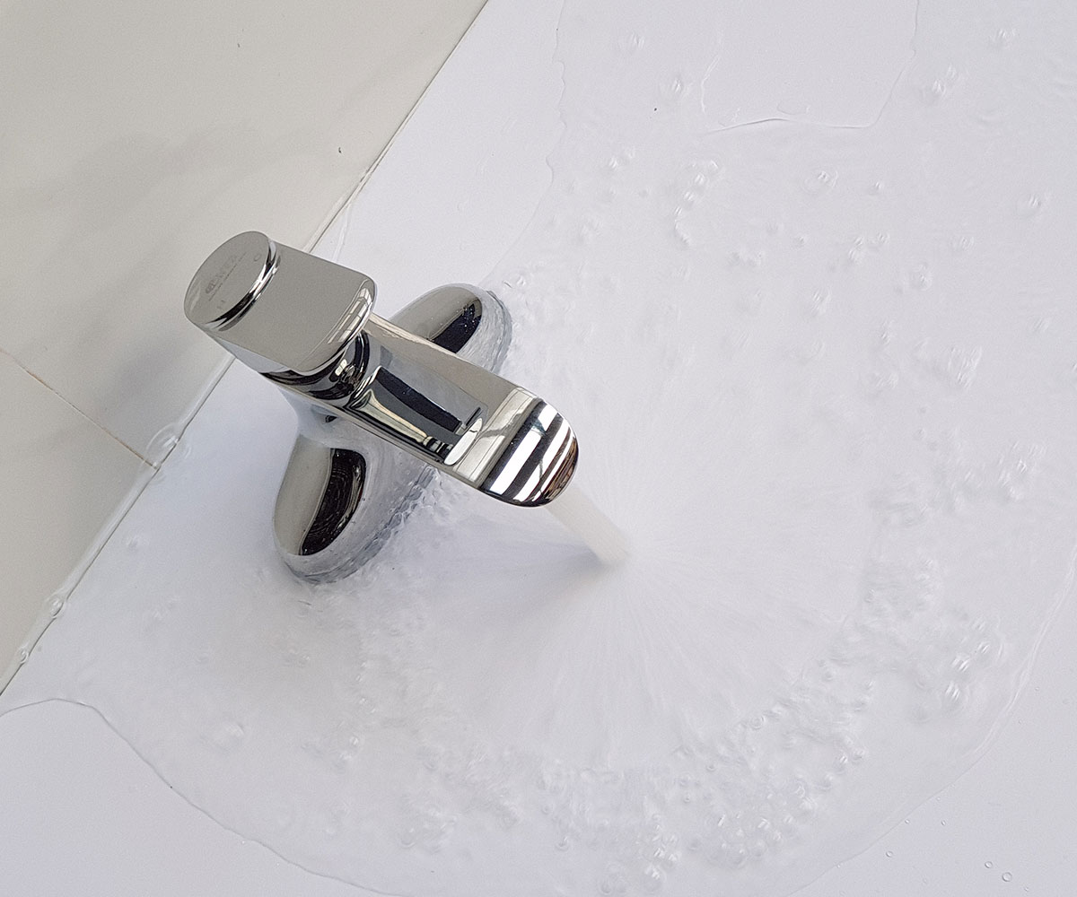 Vòi Lavabo nóng lạnh 2 chân Đồng mạ Chrome Eurolife EL-VIO03 (Trắng bạc)