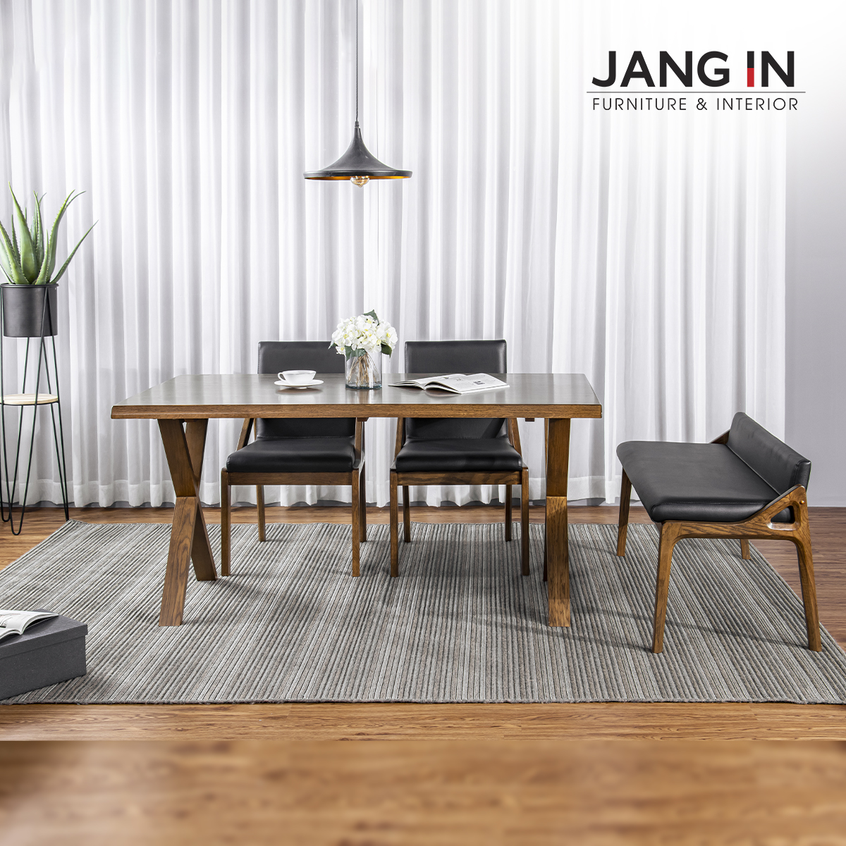 Bộ Bàn Ăn Forest 4 Chỗ Ghế 2 + Ghế Dài Jang In