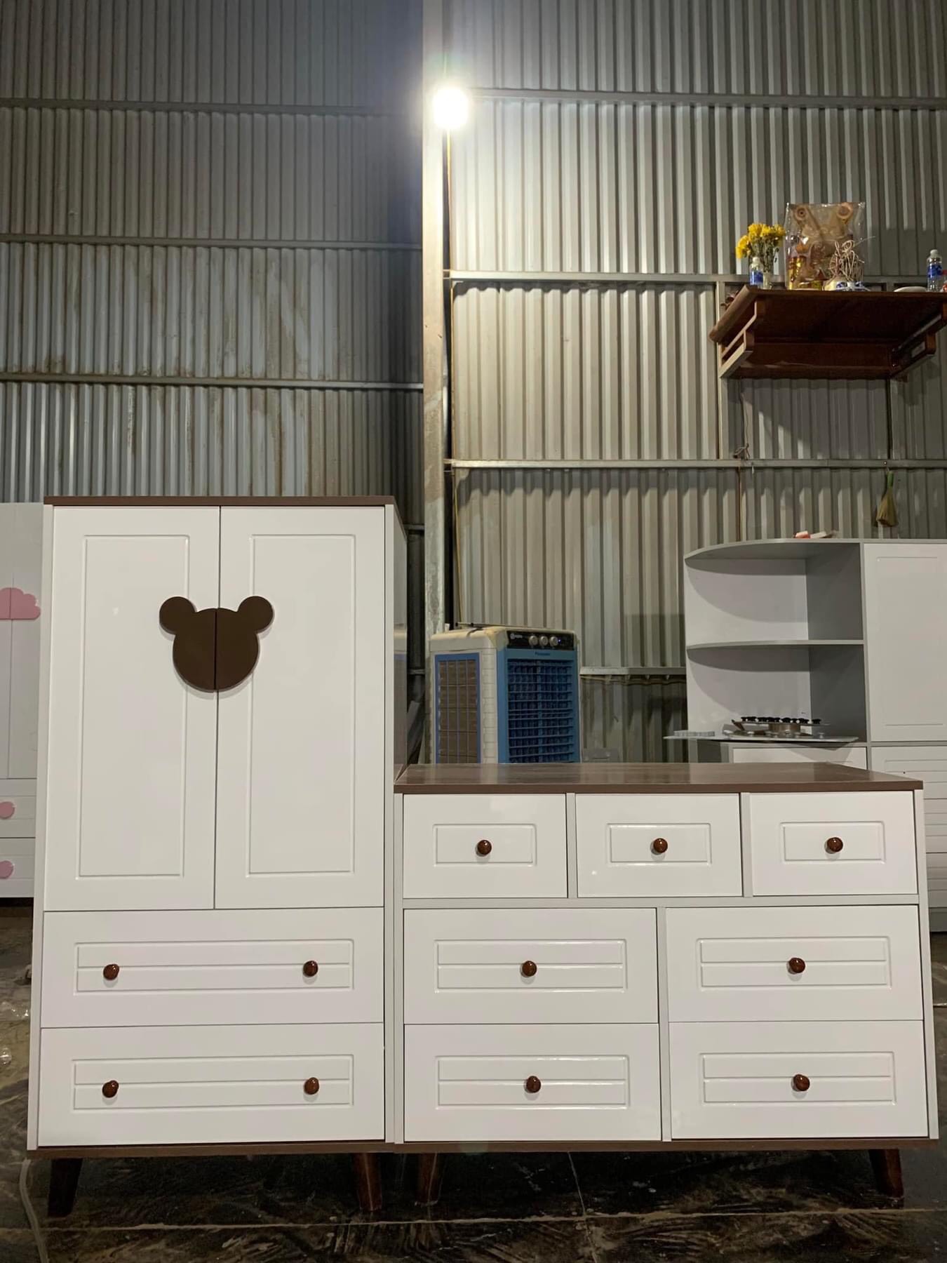 Tủ trẻ em, tủ đựng đồ cho bé gỗ MDF phủ melamine thương hiệu HUCHU