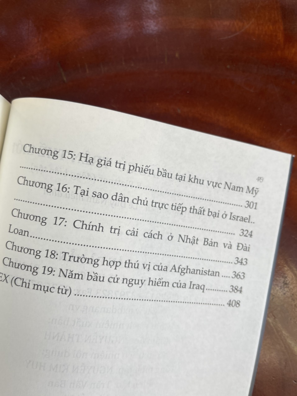 CÁC HỆ THỐNG BẦU CỬ TRÊN THẾ GIỚI - Larry Diamond & Marc F.Plattner đồng biên tập - Nhóm dịch Book Hunter – Lê Duy Nam hiệu đính – Book hunter – Lyceum –NXB Đà Nẵng