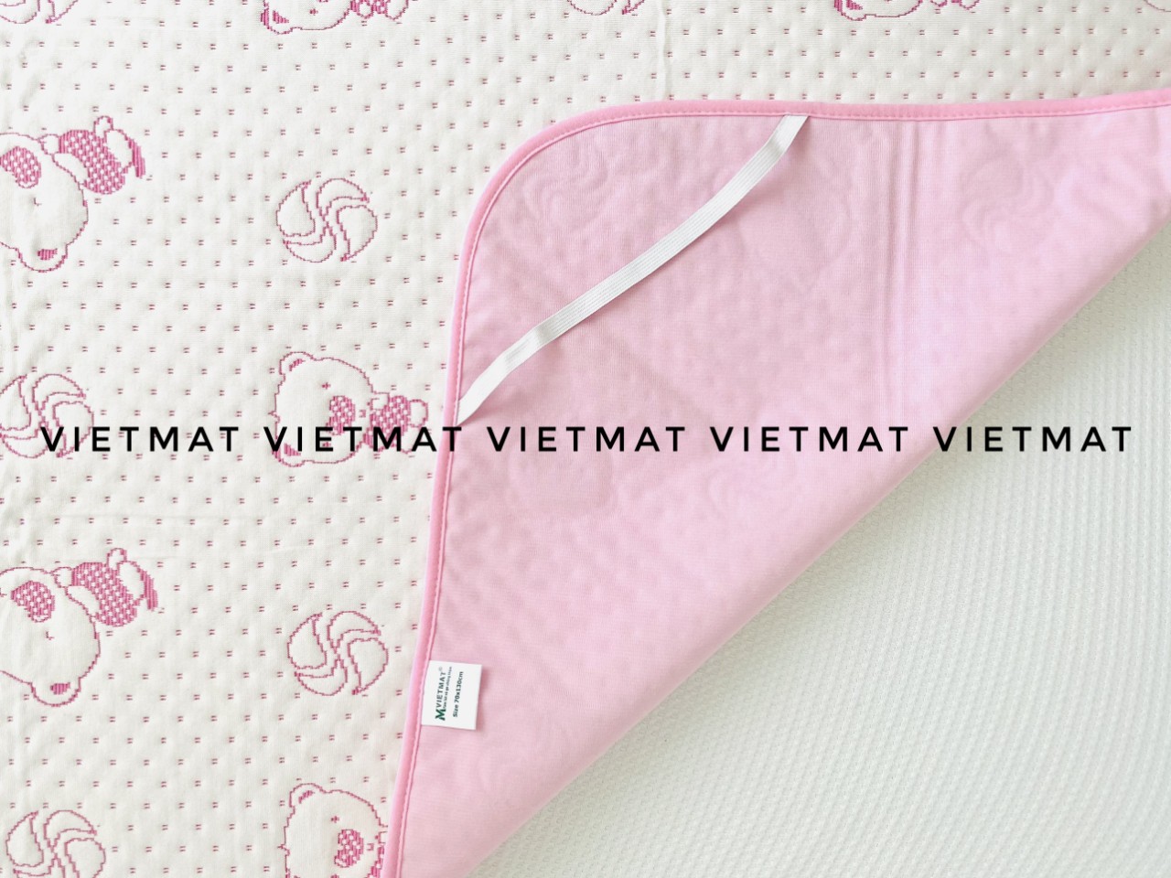 Combo 2 Tấm Lót Chống Thấm VIETMAT Màu Hồng (Size 70 x 100 cm)