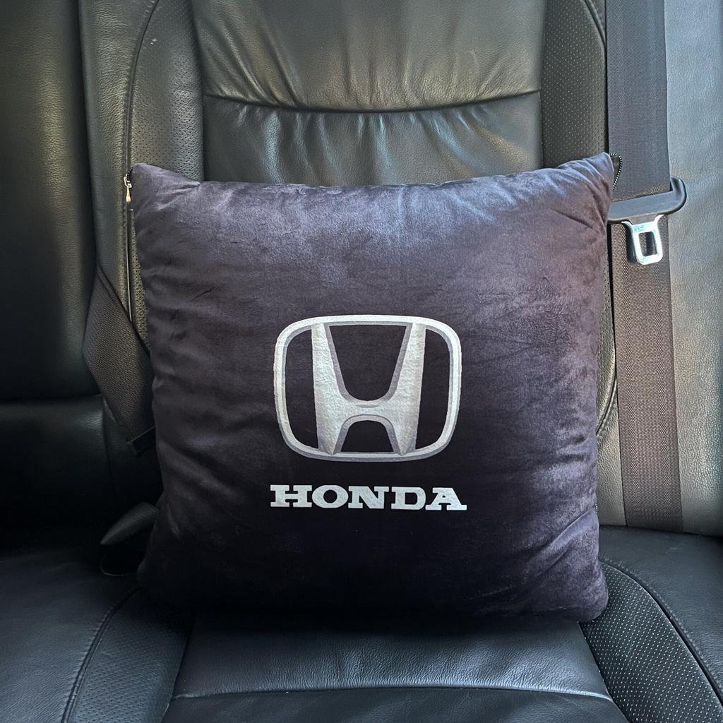 Chăn gối đa năng 2 trong 1 dành cho ô tô họa tiết hãng xe Honda Civic, City, CRV, HRV in logo 3D chất liệu bông tuyết