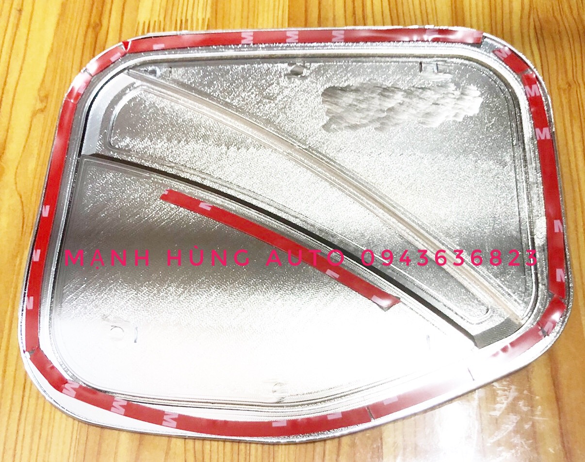 ỐP NẮP BÌNH XĂNG INNOVA 2019 MẠ CROM