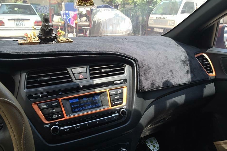 Thảm Nỉ Chống Nóng Táp Lô Xe Ô Tô Ford Ranger Wildtrak 2016 CATA TAPLOFORWILD - 16 (Đen)