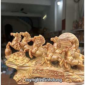 Tượng cầu bát mã đáo thành công phong thủy cầu tài lộc bằng gỗ huyết long kt 25x15x9cm