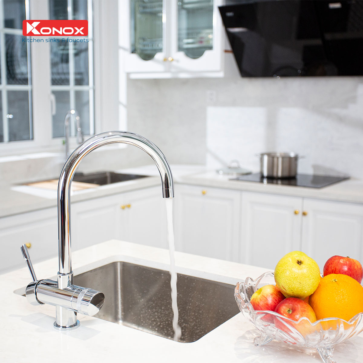 Vòi rửa bát 3 đường nước Konox, Model Trim-Water Black, 3 phiên bản màu, Bề mặt mạ PVD mạ vân đá, Lõi đồng tiêu chuẩn CW617N, Linh kiện phụ trợ dòng chảy nhập khẩu châu Âu, Bảo hành chính hãng 5 năm, Hàng chính hãng