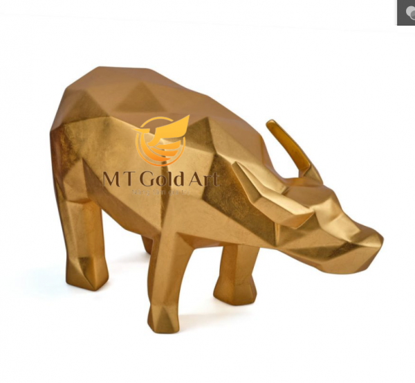 Tượng trâu hình khối dát vàng 24k