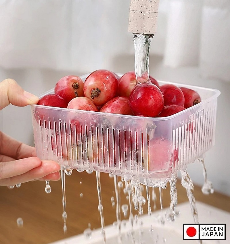 Hộp đựng thực phẩm 2 lớp đến từ Nhật Bản, thiết kế kín giúp thực phẩm tươi lâu hơn, có 2 lớp giúp rau thịt không bị úng nước