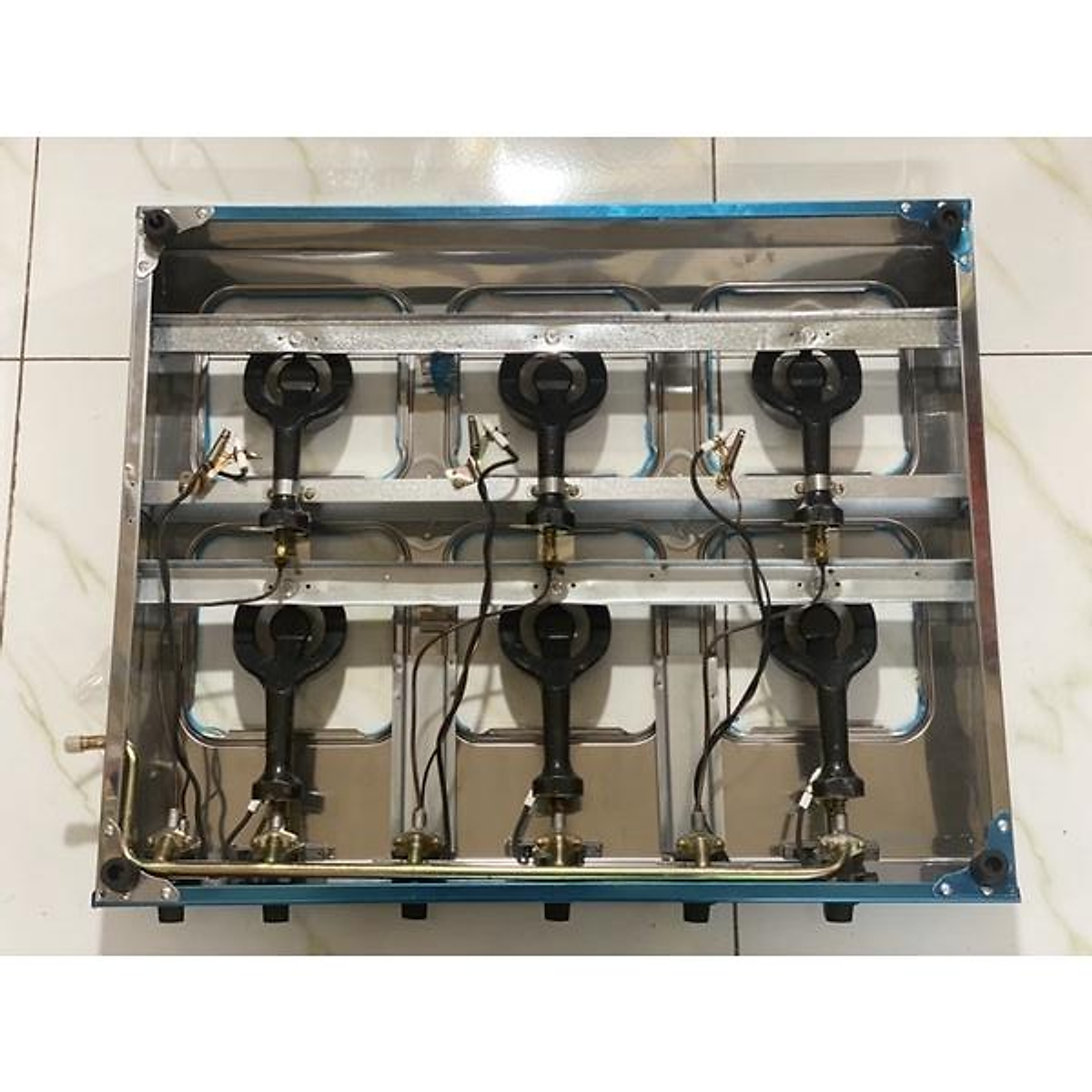 Bếp gas công nghiệp 6 họng,bếp gas 6 lò WINDO chuyên mỳ cay , bánh xèo. Hàng chính hãng