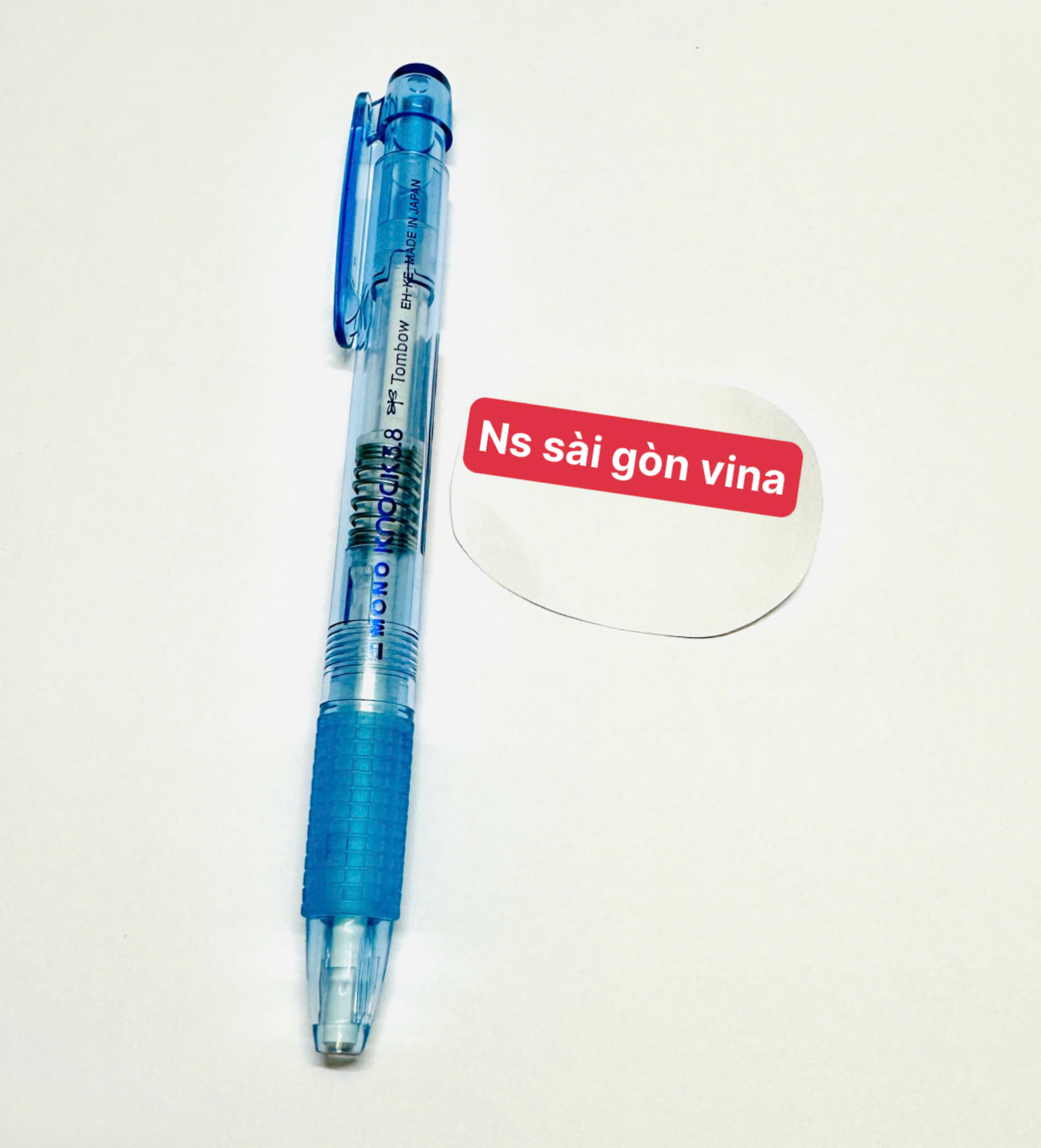 Gôm Bút Dạng Bấm Mono EH-KE 40 Chính Hãng Tombow, Đường Kính Gôm 3.8mm, Có Ruột Thay Thế Túi 4 Cây Gôm Knock 3.8 ER-AE