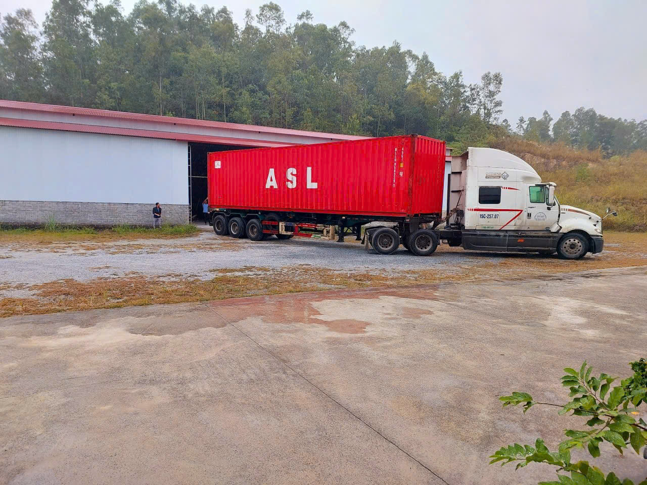 Bạt phủ ô tô chất liệu vải không dệt 3 lớp cao cấp thương hiệu MACSIM cho xe ô tô Kia Soluto - màu ghi