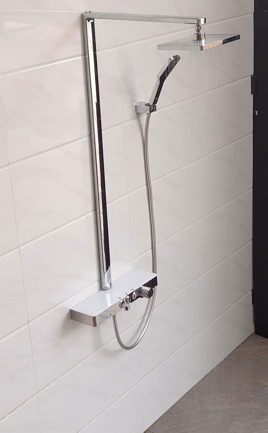 Sen bộ tắm đứng nóng lạnh Eurolife EL-SC907 (Trắng bạc)