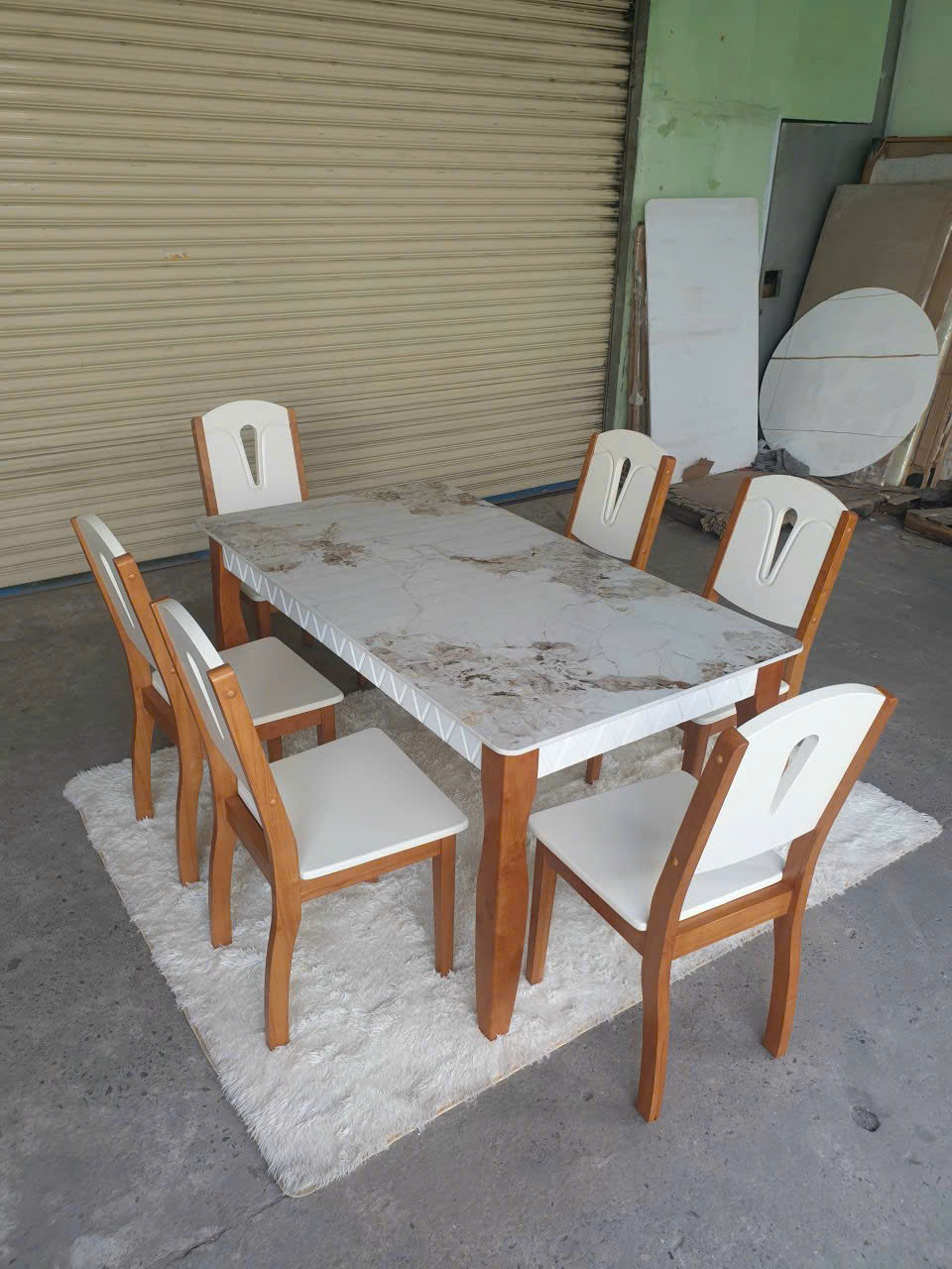 Bộ bàn ăn nhập khẩu Tundo bàn 1m6 và 6 ghế sang trọng, hiện đại