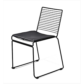 Ghế ngồi phòng ăn Juno Sofa WIRECT khung sắt 49 x 44 x 77 cm có nệm