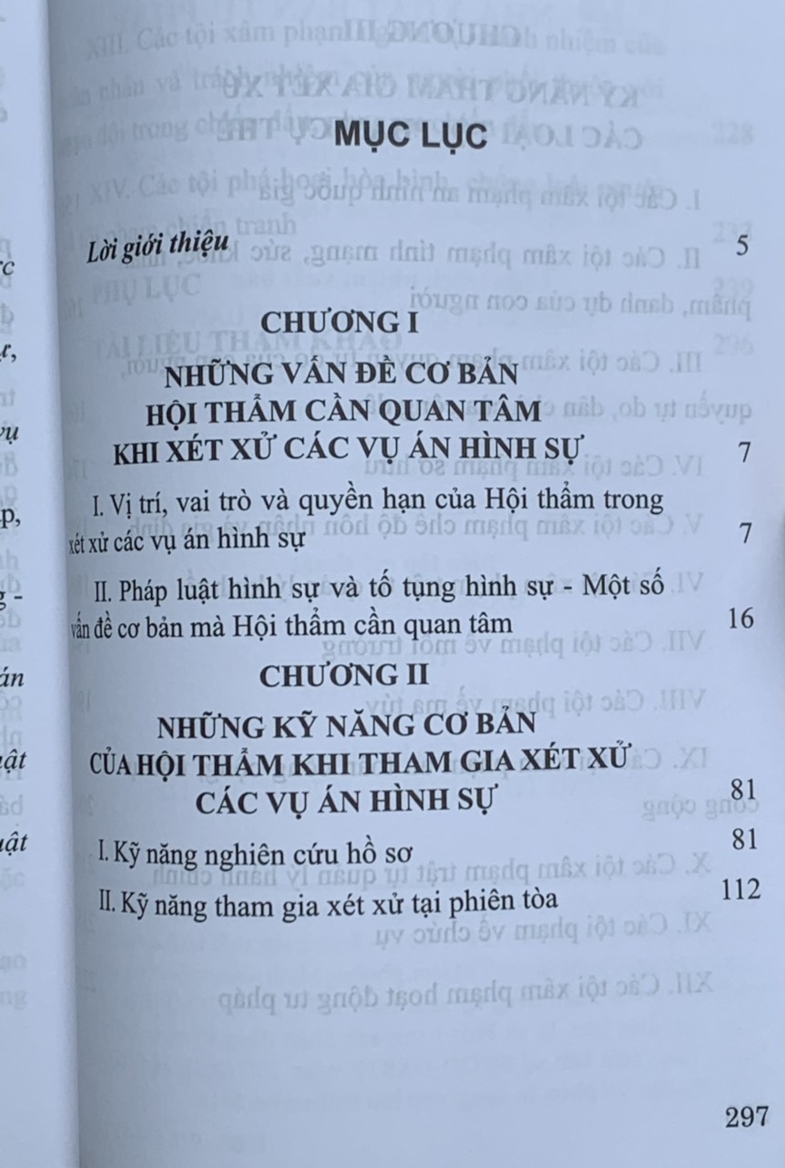 Kỹ năng nghiệp vụ hội thẩm dung trong xét xử các vụ án hình sự (Tái bản lần thứ nhất)