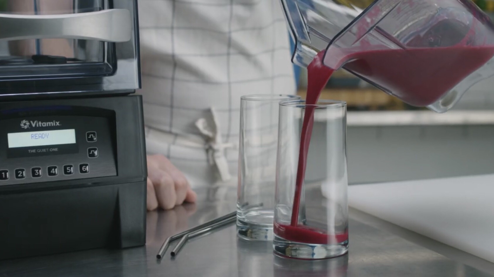 Máy xay sinh tố Vitamix The Quiet One - Hàng nhập khẩu chính hãng từ Mỹ