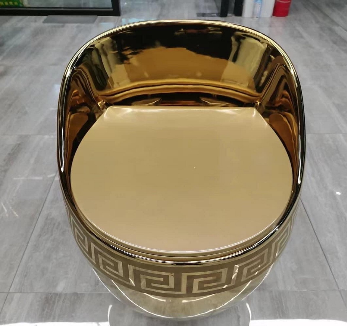 Bồn cầu mạ vàng, Bệt mạ vàng quả trứng nhập khẩu GROVES R22 Gold