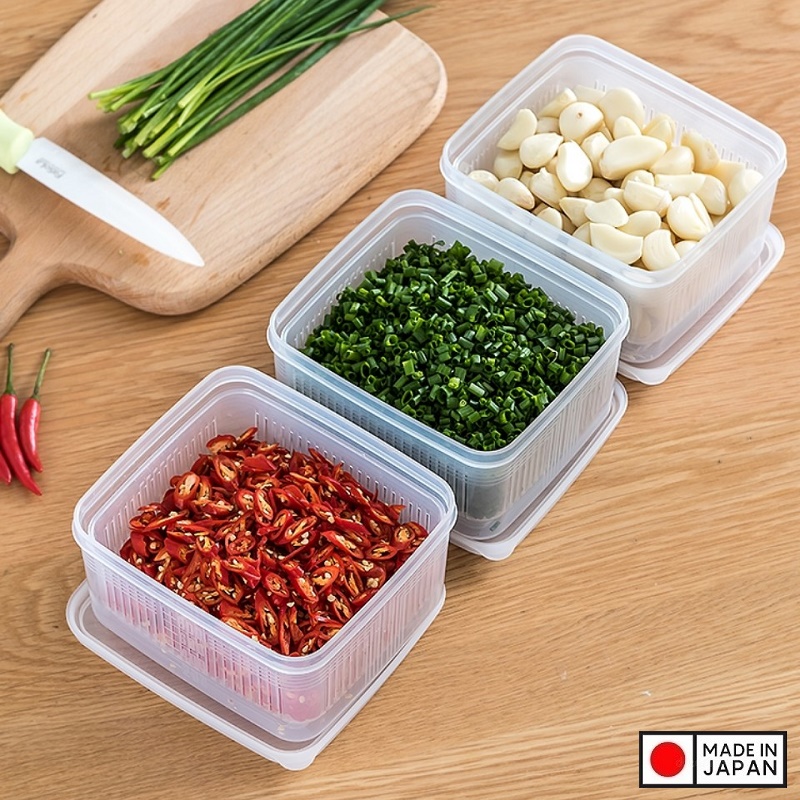 Hộp đựng thực phẩm 2 lớp đến từ Nhật Bản, thiết kế kín giúp thực phẩm tươi lâu hơn, có 2 lớp giúp rau thịt không bị úng nước