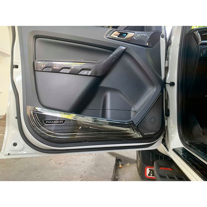 Bộ ốp Titan chống trầy xước Tapli, Táp li dành cho xe Ford Ranger