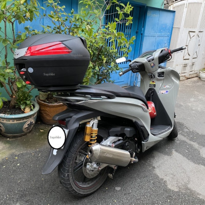 Thùng givi B34N, thùng givi 34 lit kèm đế MP70N và ốc gắn