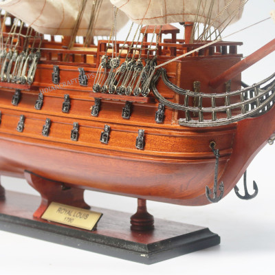 Mô hình thuyền chiến cổ Royal Louis (62cm)