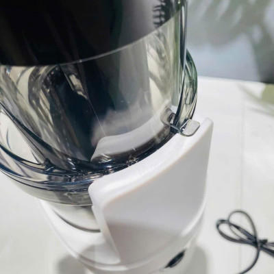  Máy ép chậm Locknlock EJJ421IVY Slow juicer - Dung tích 0.8L, 200W, 220-240V, 50Hz - Hàng chính hãng