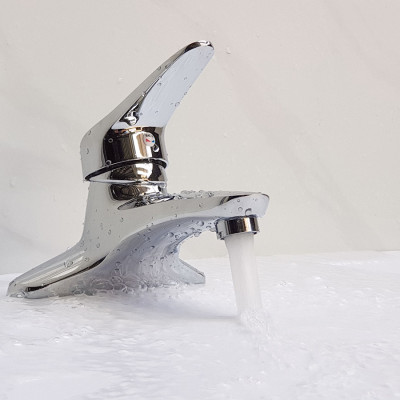 Vòi Lavabo 2 chân nóng lạnh Đồng mạ Chrome Eurolife EL-LOT03-1 (Trắng bạc)