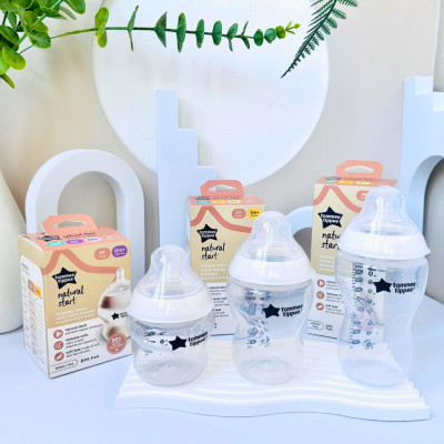 Bình Sữa Ty Siêu Mềm Tự Nhiên Tommee Tippee Natural Start 260ml, Núm Ty Của Bình 3-6 tháng