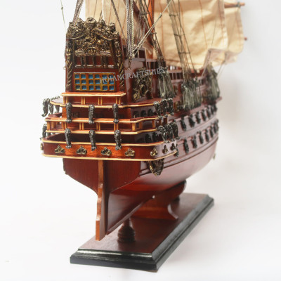 Mô hình thuyền buồm cổ Soleil Royal (dài 60cm)