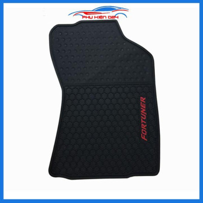 Lót sàn ô tô cao su Fortuner 2017-2018-2019-2020-2021-2022 trải sàn không mùi chống trơn trượt