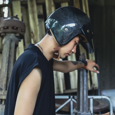 Mũ Bảo Hiểm 3/4 Cổ Điển BULLDOG Heli Carbon