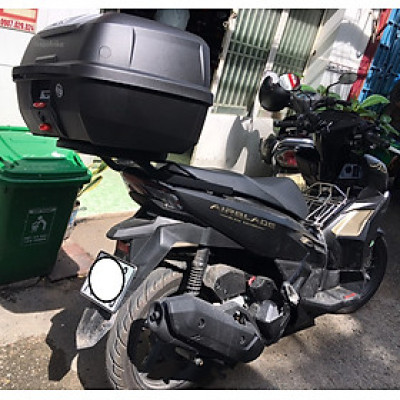 Thùng xe Airblade 125, thùng Givi E43NTL, gối tựa lưng BE3N (V2) và baga givi lắp cho Air Blade 2022