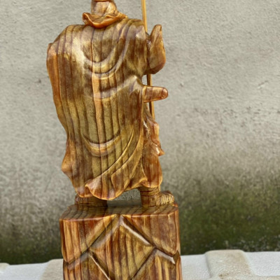 Tượng quan công gỗ huyết long kt cao 20