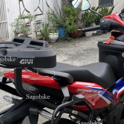 Baga givi HRX Winner X, Winner 150, baga HRX Winner X kèm đế M7MN-S có đèn hậu.