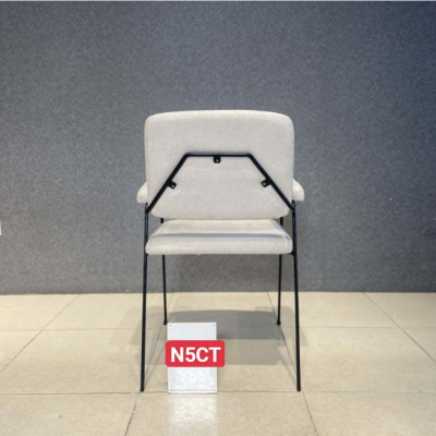 Ghế ngồi phòng ăn Juno Sofa N5CT kiểu decor chân sắt