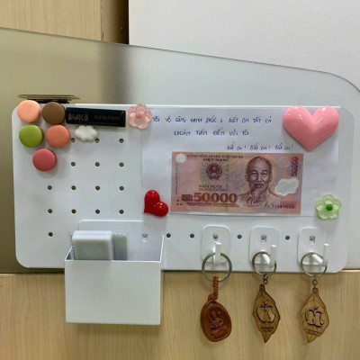 Bảng lỗ Pegboard Dola Home nhỏ gọn kim loại cao cấp treo tường treo quần áo, móc khóa, đồ dùng cần thiết