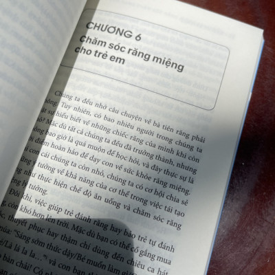 CẨM NANG CHĂM SÓC RĂNG MIỆNG TOÀN DIỆN – Nadine Artemis – Trâm Vũ dịch – Huy Hoang Books phát hành - NXB Thanh Niên (Bìa mềm)