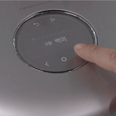 Nồi cơm điện áp suất kép cao tần Cuckoo 1.08L CRP-NHTR0610FP- Màu hồng đất- công nghệ áp suất xi lanh hiện đại, giúp giảm tiếng ồn- Lòng nồi phủ men Xwall độc quyền- Bảo hành 2 năm - Hàng chính hãng Cuckoovina