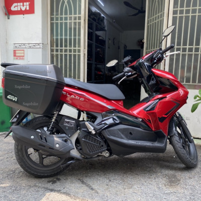 Thùng hông givi E22N, baga hông SBL Univerval, baga sau lắp cho xe SR Airblade 125/150