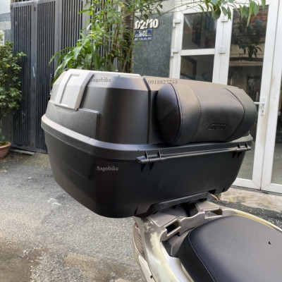 Thùng xe SH 125i, thùng Givi B45NM kèm đế và bộ kit gắn cho SH 125i