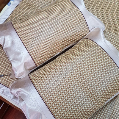 Chiếu điều hòa cao cấp xuất Nhật kích thước 1m6 x 2m nằm được 2 mặt (bao gồm túi đựng + 2 vỏ gối)