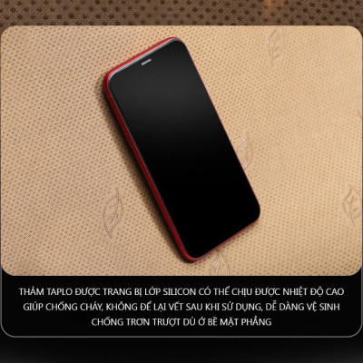 Thảm taplo ô tô Innova (2016 - 2019) loại da vân cacbon chống nắng, chống nứt vỡ taplo, thảm taplo innova