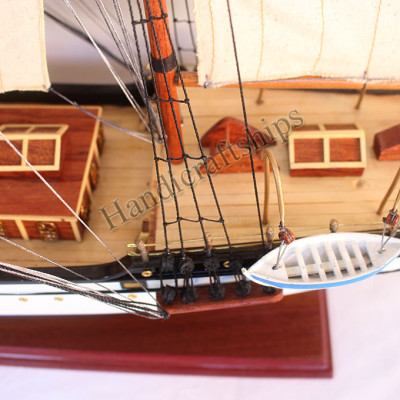Thuyền buồm trang trí (Gorch Fock - Thân 60cm)