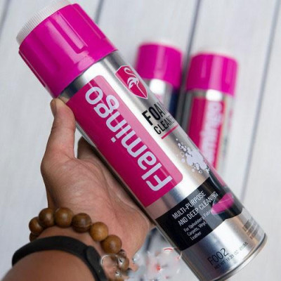 Xịt bọt tẩy da oto, vệ sinh nội thất nỉ xe hơiFlamingo 650ml,lau siêu sạch ,an toàn cho nội thất,không gây bong tróc