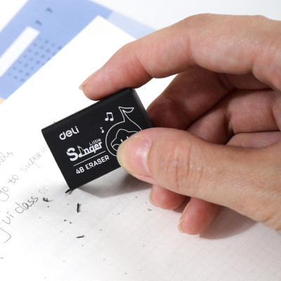 Gôm Tẩy Đen Lớn - Deli H317