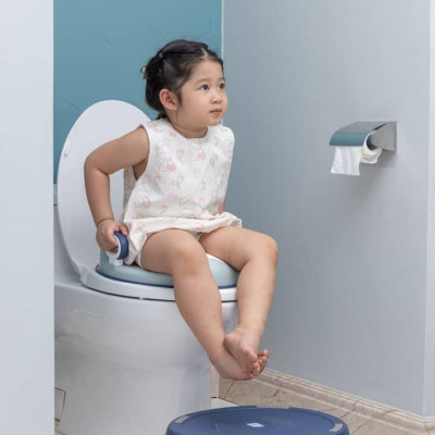 BỒN CẦU DI ĐỘNG CHO BÉ ĐA NĂNG - THIẾT KẾ THÔNG MINH 2 TRONG 1