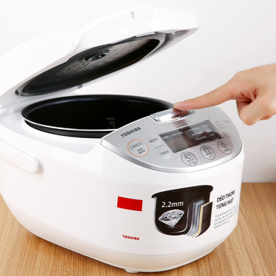 Nồi cơm điện tử Toshiba RC-10DH2PV(W) - Dung tích 1.0 Lít - Lòng nồi dày 2.2 mm - Nồi giữ ấm 12 tiếng - Hàng chính hãng