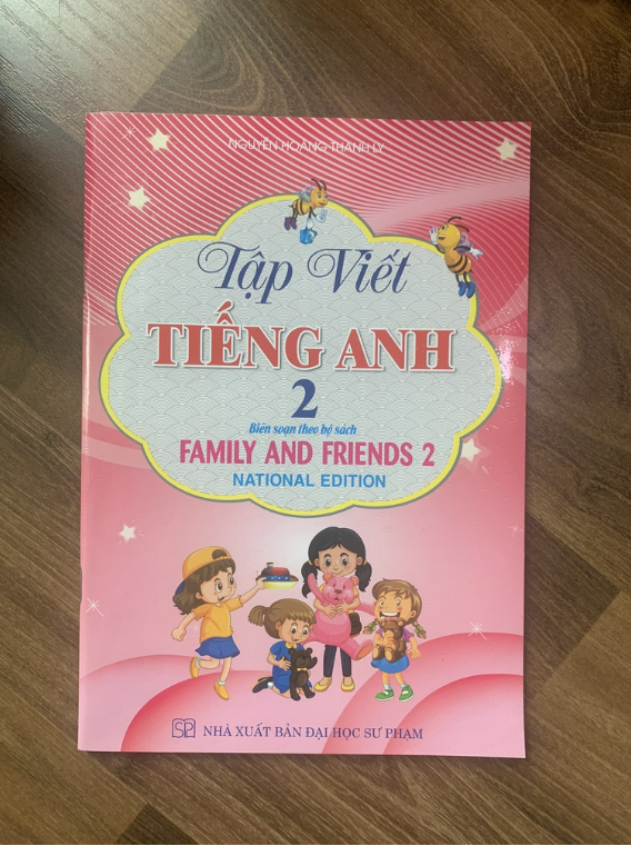 Sách - tập viết tiếng anh 2 (Biên soạn theo bộ sách family and friends 2 national edition)