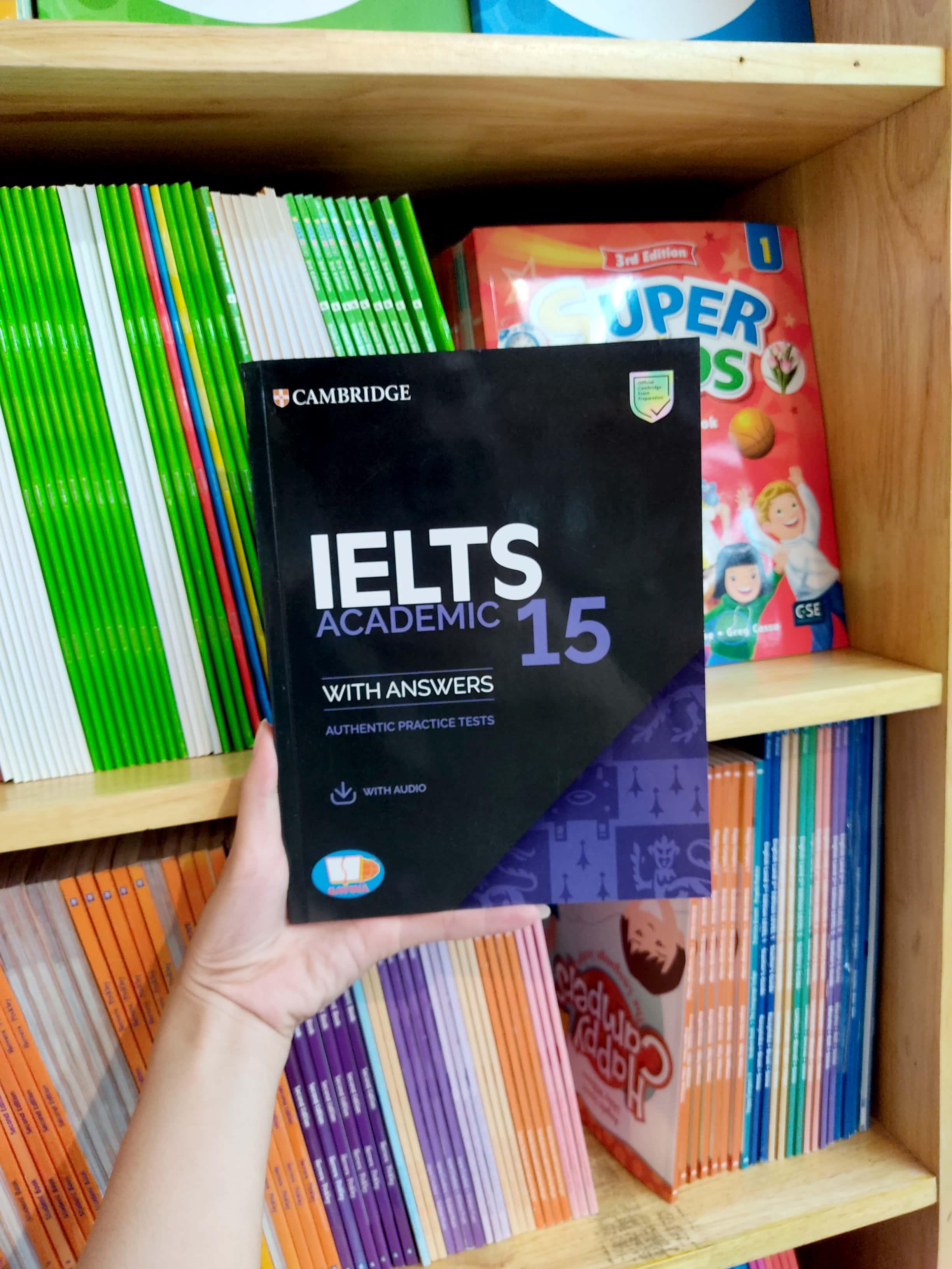 Cambridge Ielts 15 Academic With Answers (Savina)